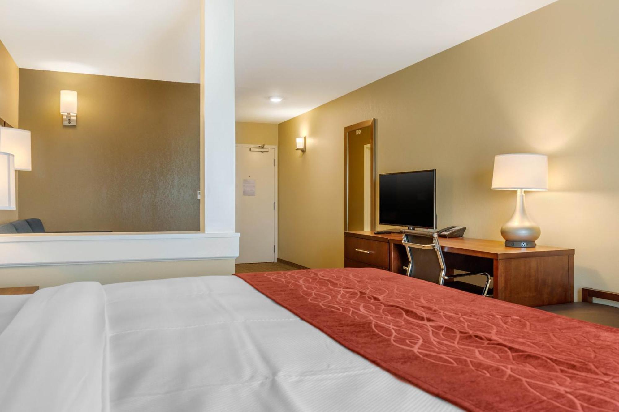Comfort Inn & Suites Gap Amish Country Exteriör bild