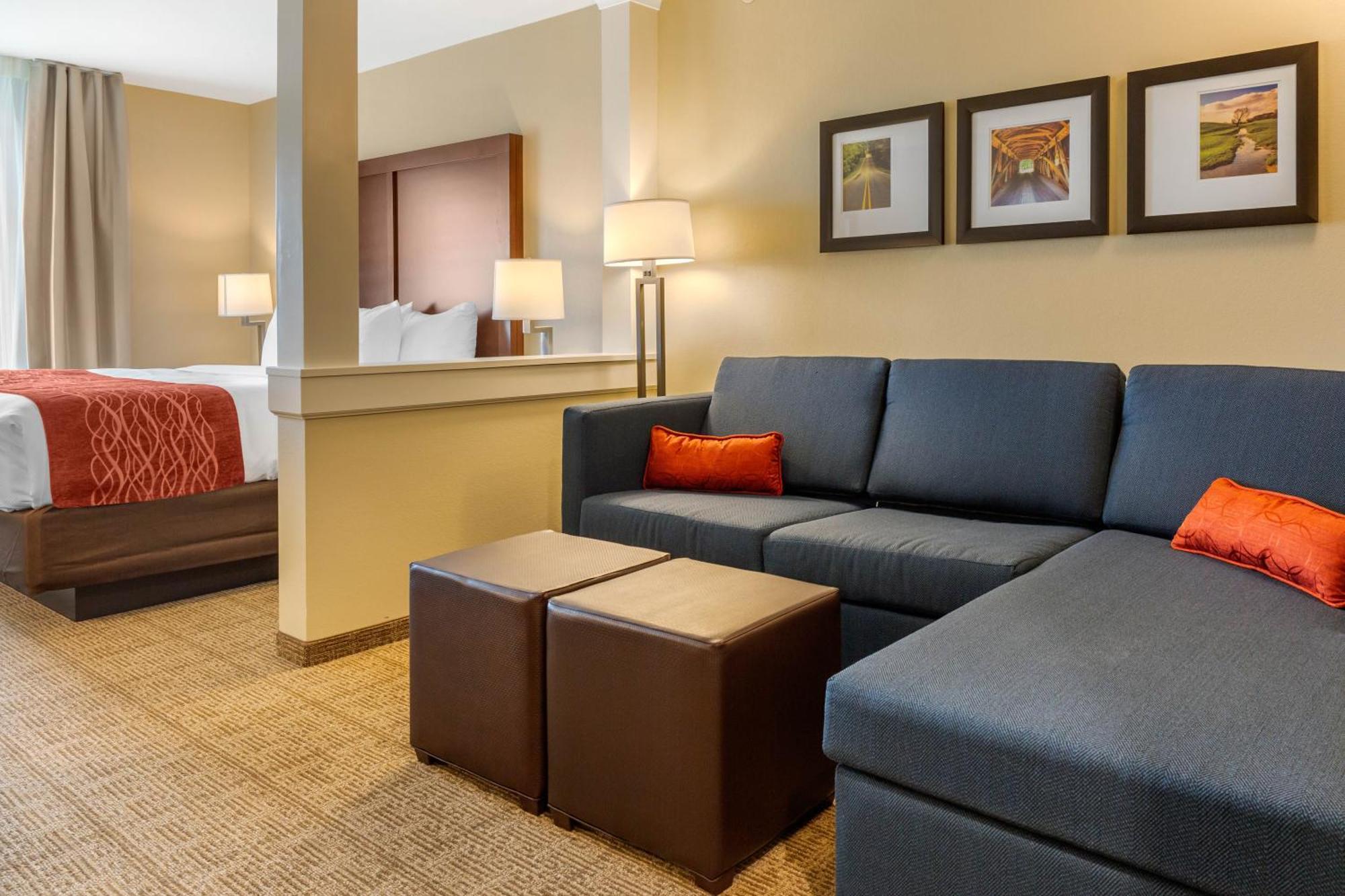 Comfort Inn & Suites Gap Amish Country Exteriör bild