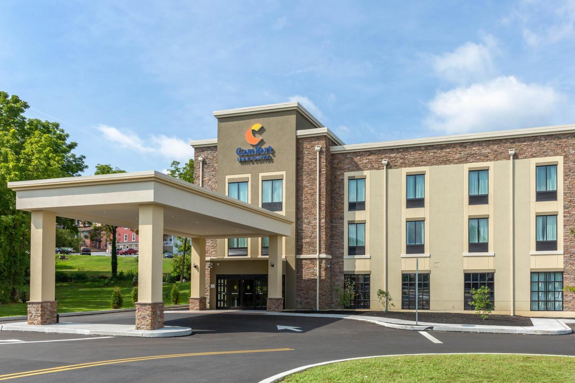 Comfort Inn & Suites Gap Amish Country Exteriör bild