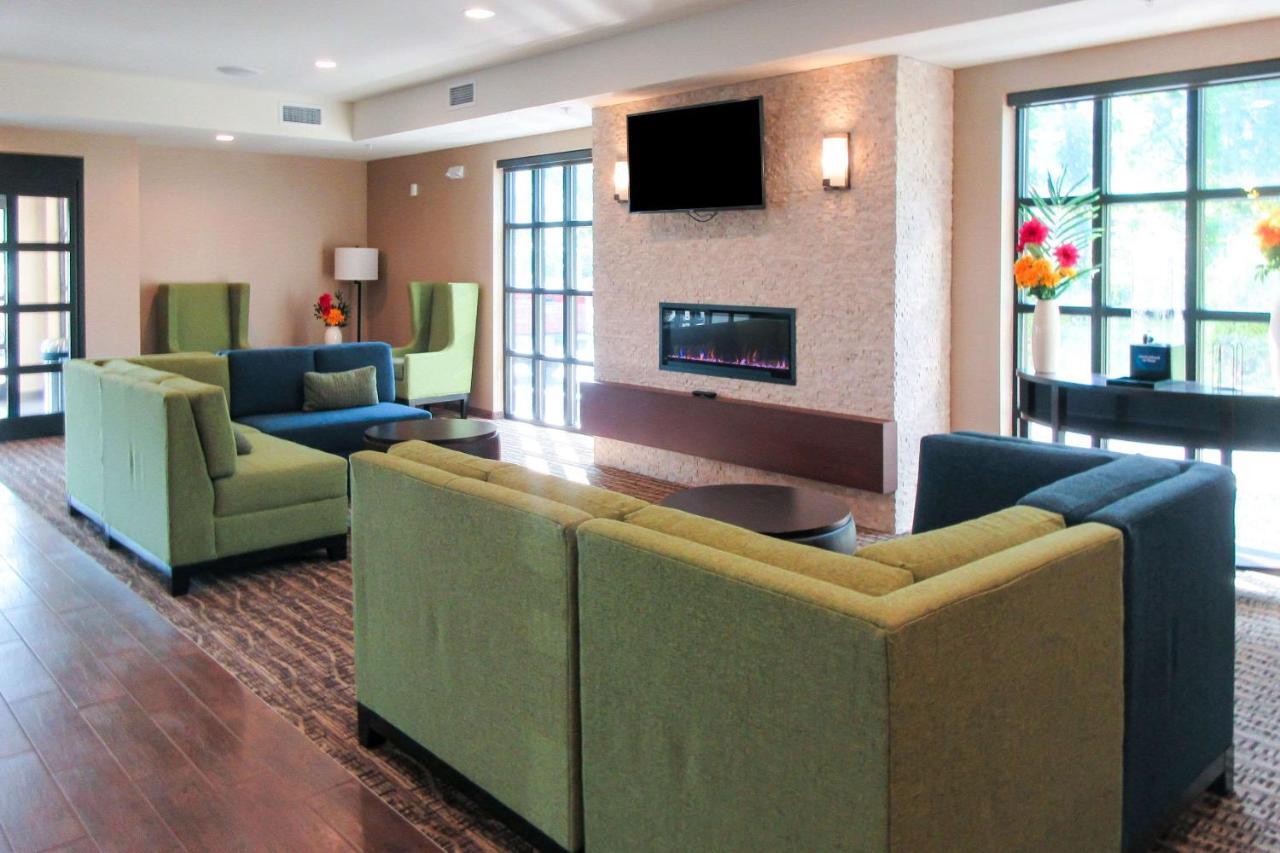 Comfort Inn & Suites Gap Amish Country Exteriör bild